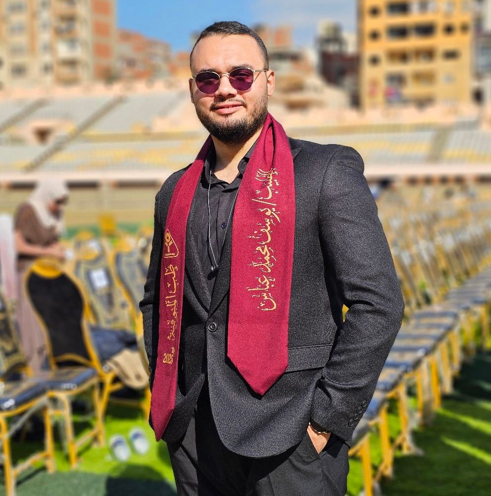 دكتور يوسف عباس